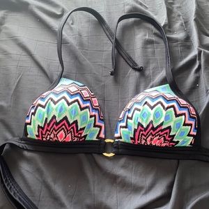 Venus bikini top